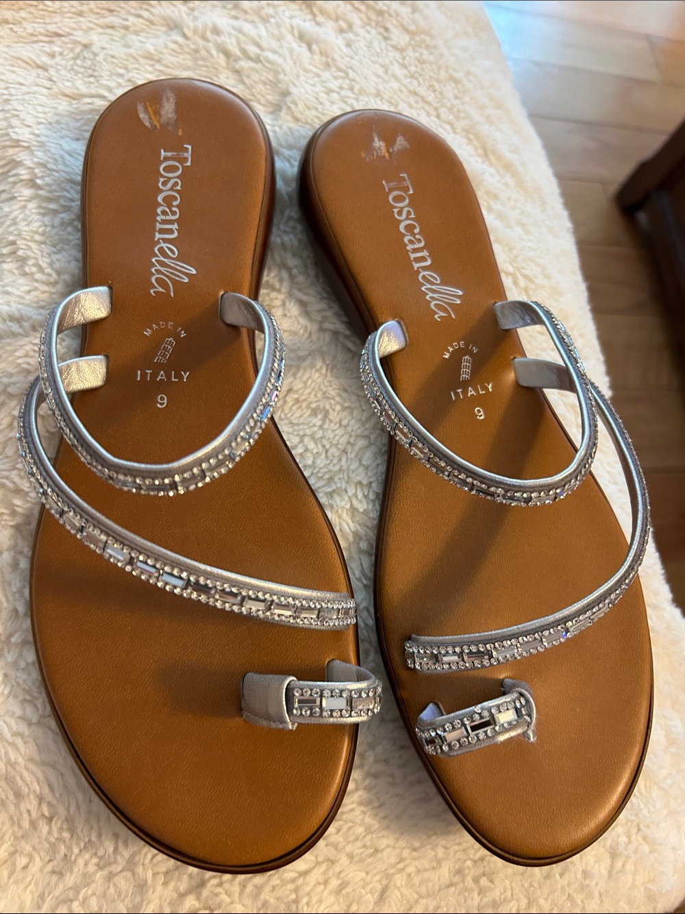 Toscanella Silver Embellished Leather Slide Sandals - Silver